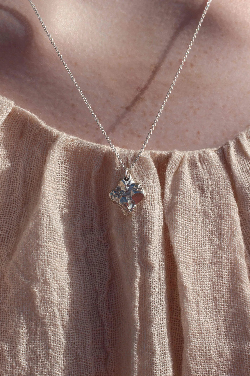 Collier Étoile Solaire Cosmos